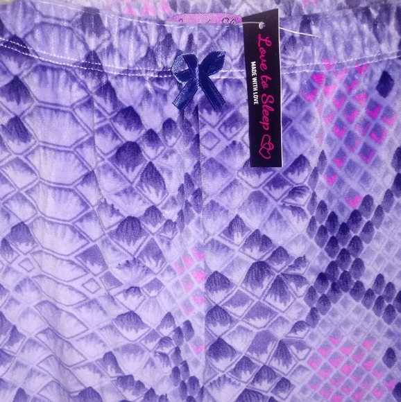 Velour Snake Print PJ's - Picture 5 of 6